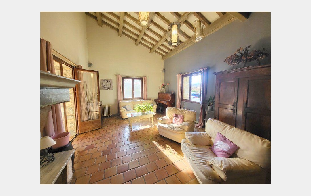 Annonces BARJAC : Maison / Villa | VALLON-PONT-D'ARC (07150) | 180 m2 | 380 000 € 