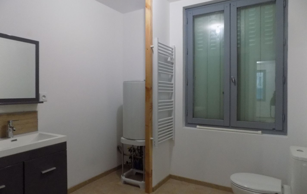 Annonces BARJAC : Appartement | GOUDARGUES (30630) | 50 m2 | 590 € 